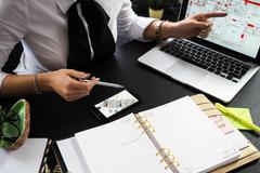 8. 基金名称里的“封闭”“定期开放”等有什么区别？