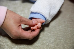 江西育儿假该怎么休？子女3周岁以下夫妻每年各休10天