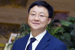 科大讯飞董事长刘庆峰两会提案：推动人机共教共育，制定智能新型教学终端标准