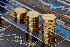 快讯：证券板块开盘分化 光大证券高开5.37%