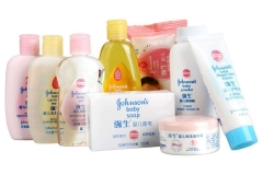 强生爽身粉致癌案进展：再败诉 赔偿金削减过半