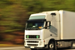 双11快递提前开杀！顺丰“不上门就赔付”，菜鸟抢注“菜鸟送货上门”商标