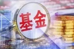首位百亿权益基金经理三季报出炉！股票仓位提升，加仓多只锂电股，最看好新能源