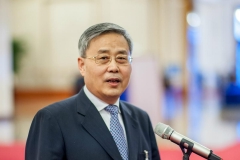 郭树清：借鉴“贷款修路、收费还贷”成功实践，改革完善社会领域投融资体制