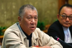 全国政协副主席何厚铧：以金融推动全球增长绿色转型，推动可持续发展实现共生