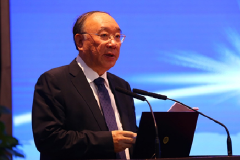 黄奇帆谈产业数字金融：坚持严把准入门槛 金融机构要审慎选择科技平台