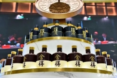 舍得酒业2022年研发费用同比大涨134.55%至7625万，销售费用为10.16亿
