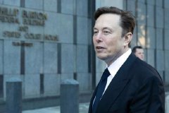 猛轰马斯克和巴菲特等人！乐施会报告抨击富翁揽财加剧不平等