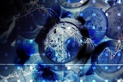 中信建投陈果谈牛市发展的三个阶段 第一阶段是进入股市弯腰捡钱的好时期