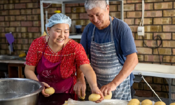 将人口增长转化为就业机会，就要制定正确的规则