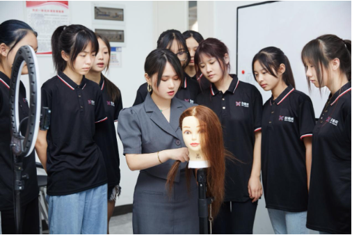 欧曼谛课堂实训