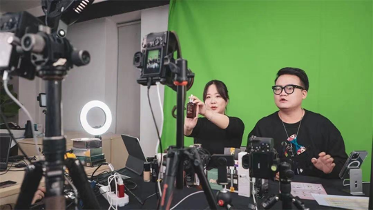 格力地产：试水“颜值经济”，踏入“大消费”新赛道