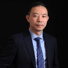 济安基金评价中心主任 王铁牛