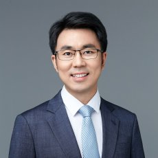 鹏华基金郑科