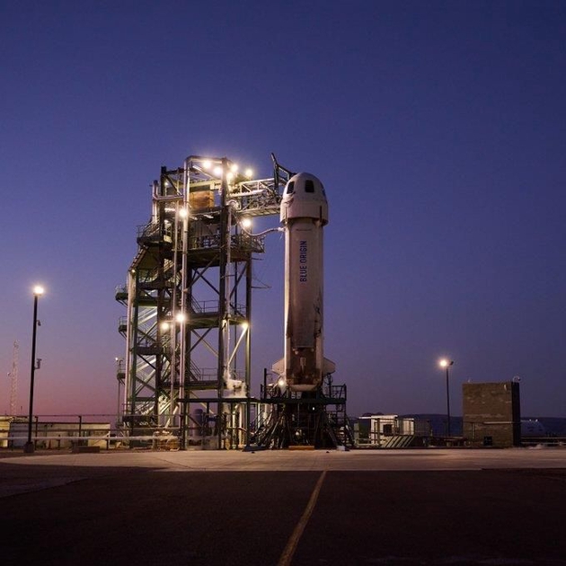 The New Shepard rocket before launch on September 12.  Picture from "Blue Origin" Twitter