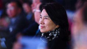 董明珠谈儿子：当然希望抱孙子