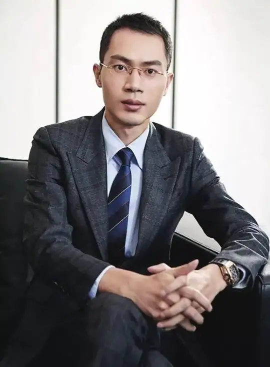 鸿星尔克董事长吴荣照获选2022百大年度品牌人物榜