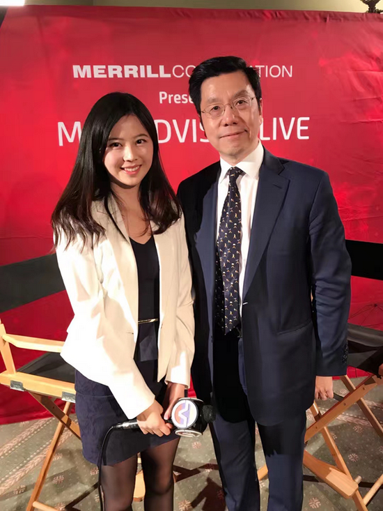 除了对话华尔街交易员和分析师,她曾专访数十家美股鲜泄镜ceo及