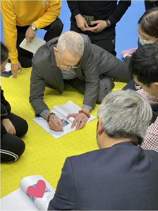 专家为孩子们提出医学建议