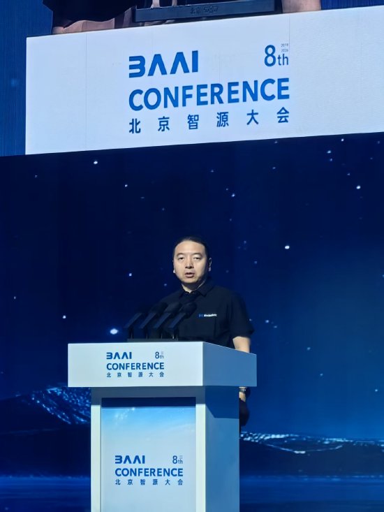 面壁智能CEO李大海：终端AI将渗透各场景，云端AI将覆盖全知识