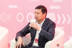 （渤健亚太区总裁 丁伟波先生）