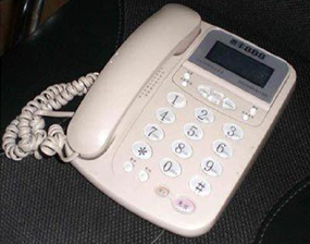 图9-3按键式电话