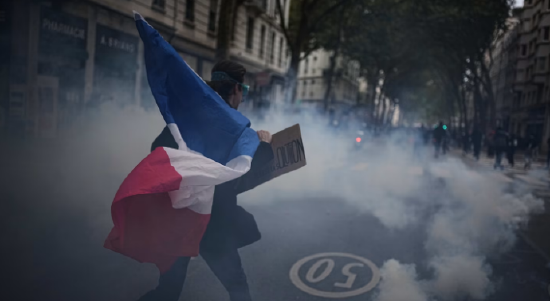 French GDP shrinks 0.1% in Q3