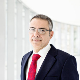 伊曼纽尔·吉瓦纳吉斯：建设国际金融中心需打造国际认可法律体系