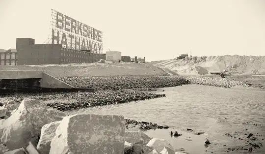 买入伯克希尔，为何是巴菲特此生最大的失误