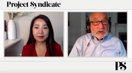 （图为新浪财经北美站站长段皎宇对话诺奖得主约瑟夫-斯蒂格利茨）