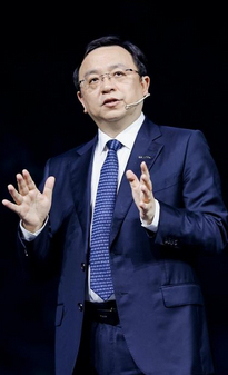 王传福