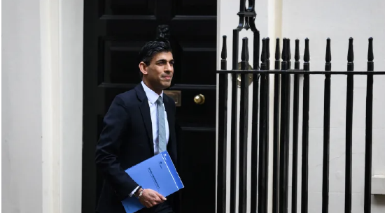 英国财政大臣里希·苏纳克