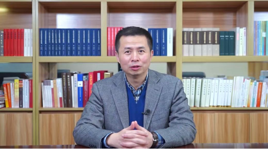 方昕发表主旨演讲