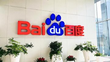 百度站在十字路口