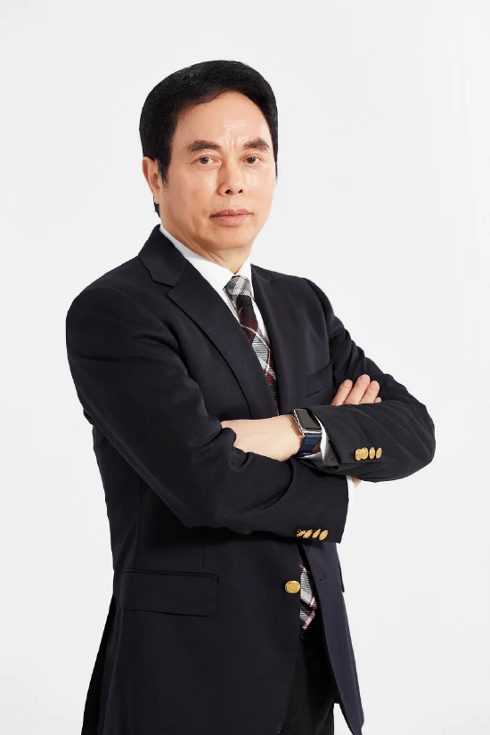 波司登董事长兼总裁高德康获选2022百大年度品牌人物榜