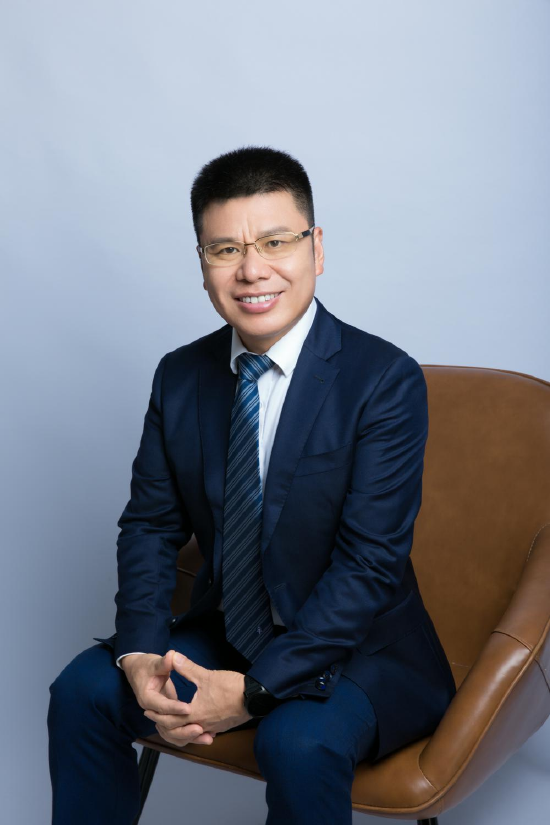 杨凯 宝盈基金总经理