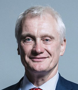 英国国际贸易部副部长：将允许混合动力汽车存在 一直到2035年