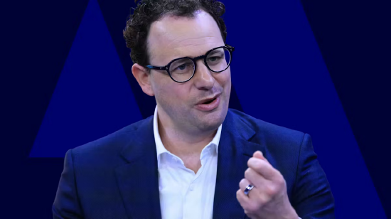 苹果发布:小果回收-营收激增，Anthropic 下调毛利率预期