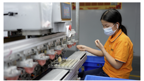 辉煌涨网站：揭秘如何打造辉煌的在线平台？