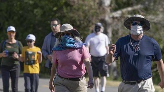 伴随经济艰困与厌倦心理 欧洲新增新冠感染人数蹿升