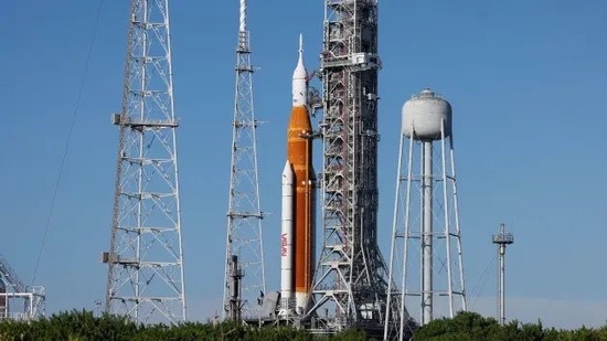 “火箭”NASA计划于9月4日再次发射新一代登月火箭：引擎问题已解决