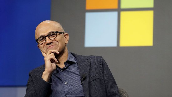 微软CEO称AI是最大机会，不认同马斯克的威胁论