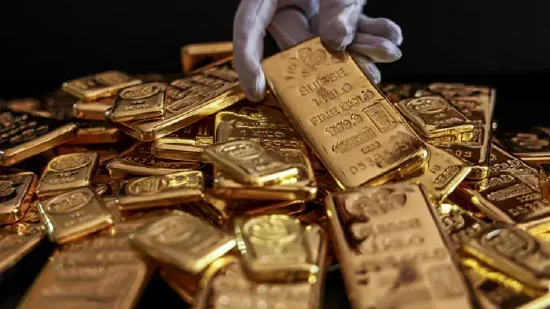 纽约黄金期货周四收高0.2% 创近一个月来高位