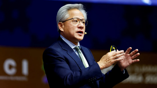 知乎精选:苏宁消费券包-美国批准微软协议项下向阿联酋出售英伟达芯片，英伟达股价上涨