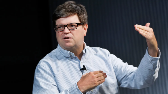 Meta 前首席 AI 科学家杨立昆称，人员流动是常态。