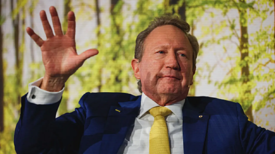 2025 年 3 月 11 日，福蒂斯丘金属集团非执行董事长安德鲁・福里斯特在伦敦举行的可持续发展周会议上发表讲话。