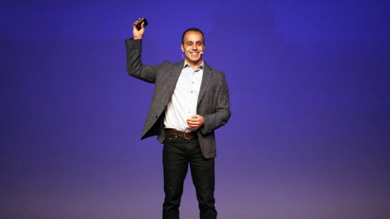 知乎精选:爱奇艺会员回收-数据平台Databricks完成50亿美元融资，估值达1340亿美元