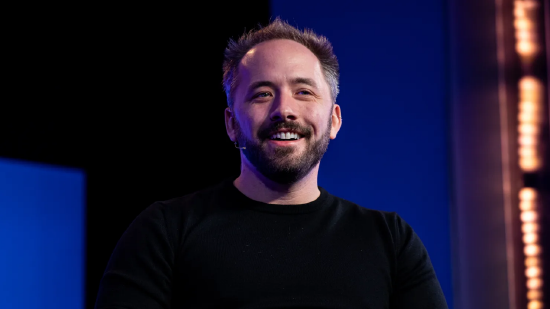 2019 年 10 月 22 日，美国加利福尼亚州拉古纳比奇，Dropbox 联合创始人兼首席执行官德鲁・休斯顿出席《华尔街曰报》科技直播大会