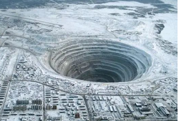 　俄罗斯Alrosa旗下Mir（米尔）露天矿坑