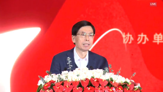 原商务部副部长房爱卿：酿酒行业要把创新放在重要的位置